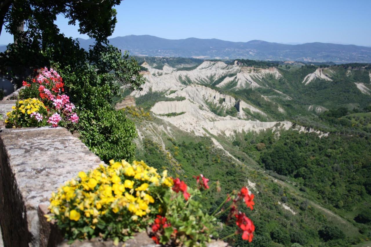 L'Incanto Di Civita バニョレージョ エクステリア 写真